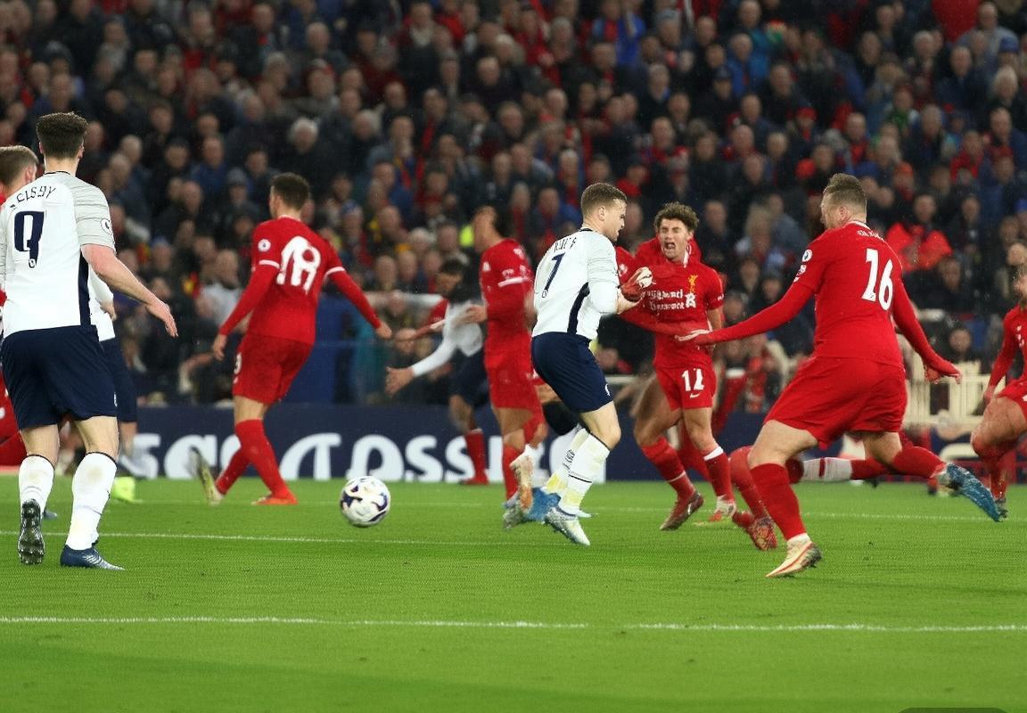 2018英超利物浦vs热刺巅峰对决回顾(图3)